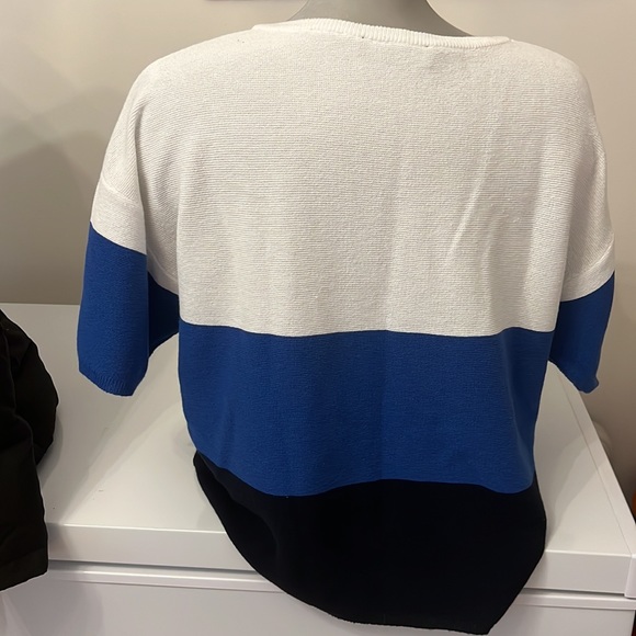 Peruzzi Blouse - Picture 3 of 5